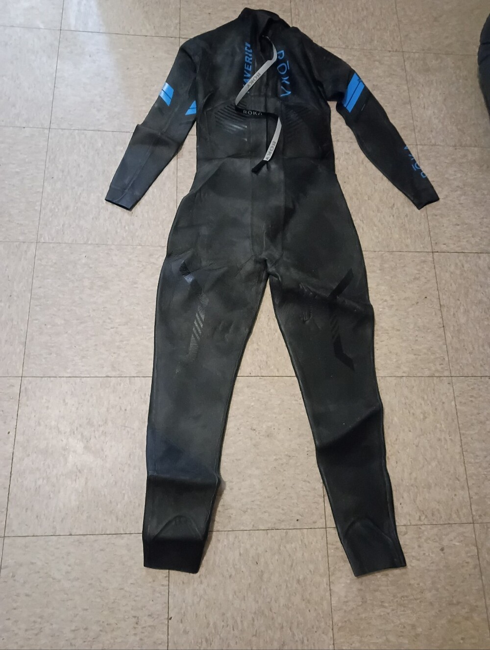 ROKA Men’s Black  Wetsuit Comp II Size M/L